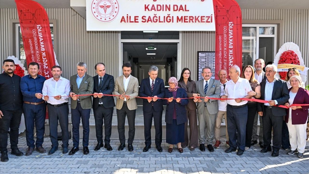 Korkuteli'de hayırsever katkısıyla Kadın Dal Aile Sağlığı Merkezi hizmete açıldı