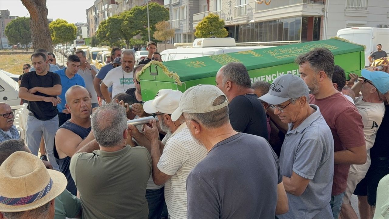 Kuşadası'nda tartıştığı taksiciyi bıçaklayarak öldüren şüpheli tutuklandı