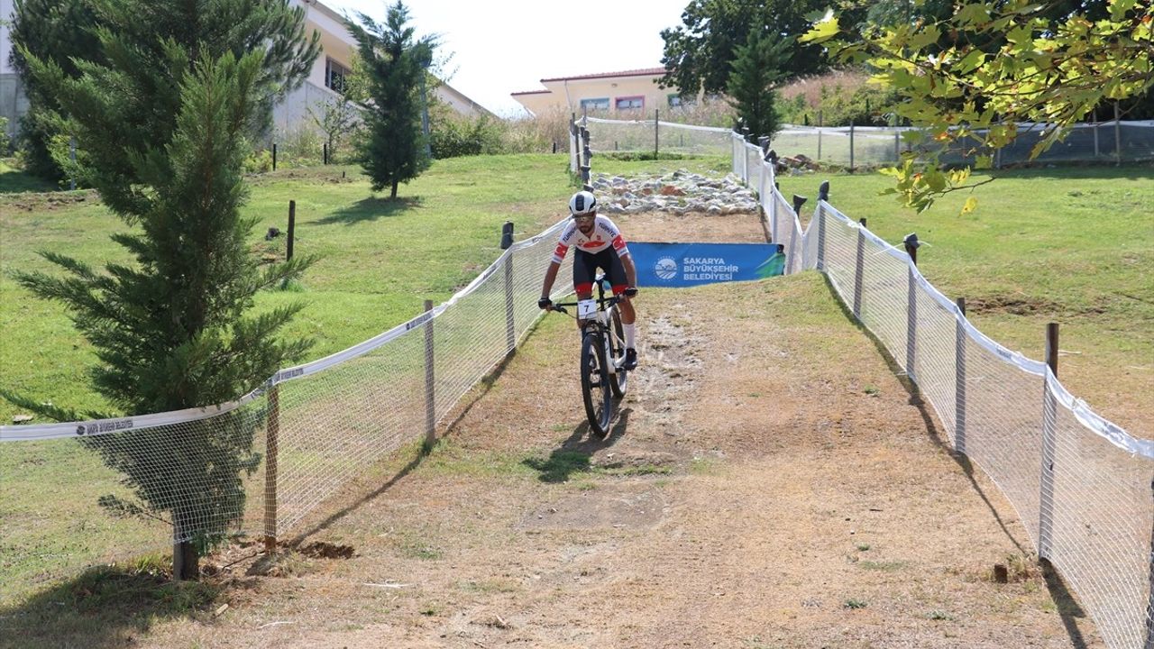 Milli Bisikletçi Burak Başer, 2026 Dünya Şampiyonası için Hazırlıklara Başladı