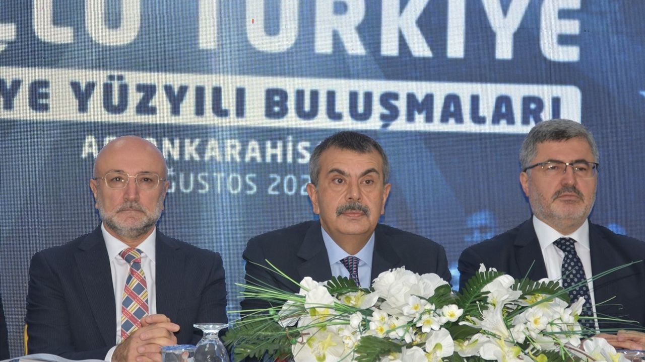 Milli Eğitim Bakanı Tekin: 'Terörsüz Türkiye' süreci Türkiye Yüzyılı hedefini kolaylaştıracak