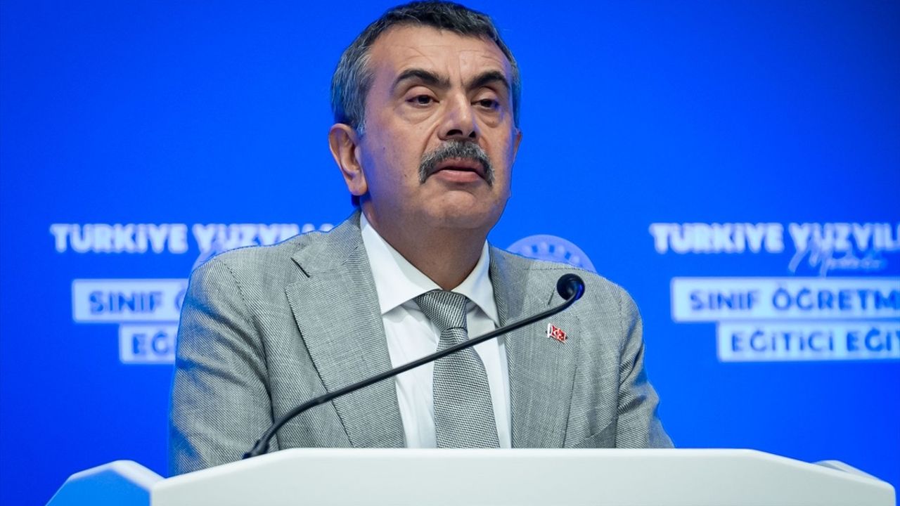 Milli Eğitim Bakanı Tekin, Türkiye Yüzyılı Maarif Modeli Eğitimi İçin Orman Sevgisi Eğitimi Müjdesi Verdi