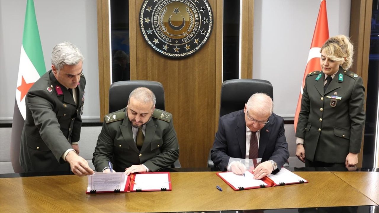 Milli Savunma Bakanı Yaşar Güler, Suriye Heyetiyle Görüştü; Ortak Eğitim ve Danışmanlık Mutabakatı İmzalandı