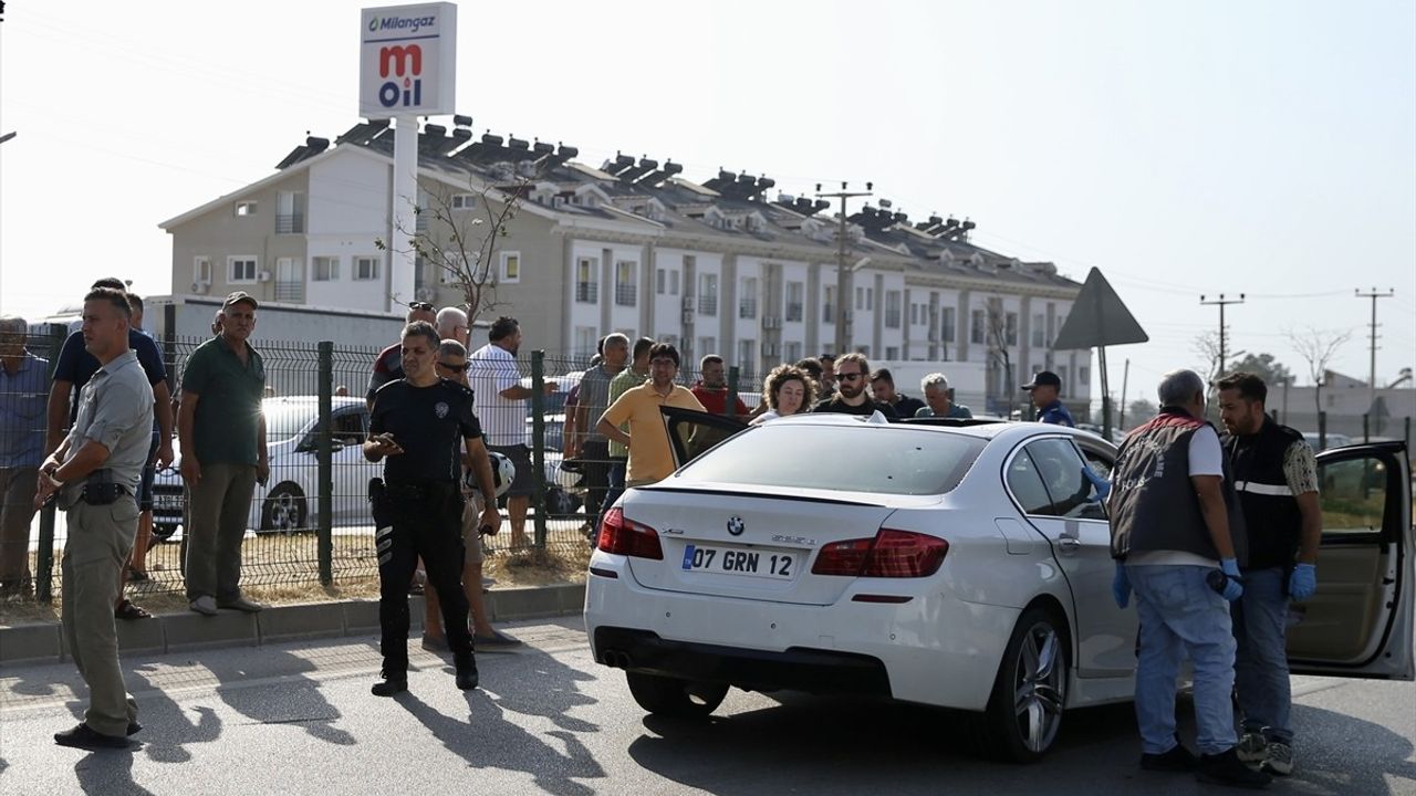 Muğla Fethiye'de Eski AK Parti Milletvekili Ali Boğa, Yaya Geçidinde Kaza Sonucu Yaşamını Yitirdi
