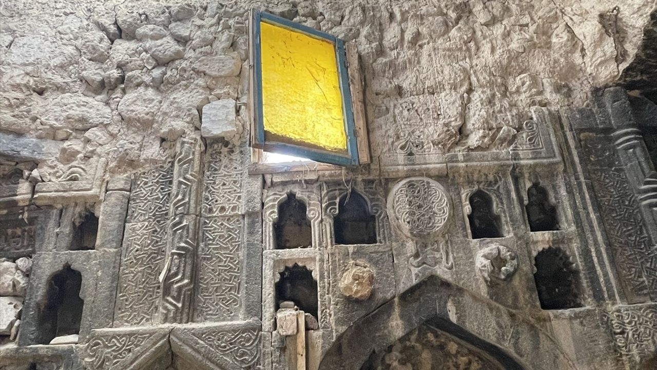 Nevşehir'de 600 Yıllık İbadethane Keşfi: Odunluk Temizliği Sırasında Ortaya Çıktı