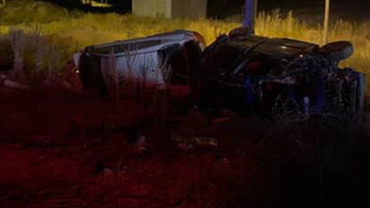 Nevşehir'de otomobil ile hafif ticari aracın çarpışması: 5 yaralı