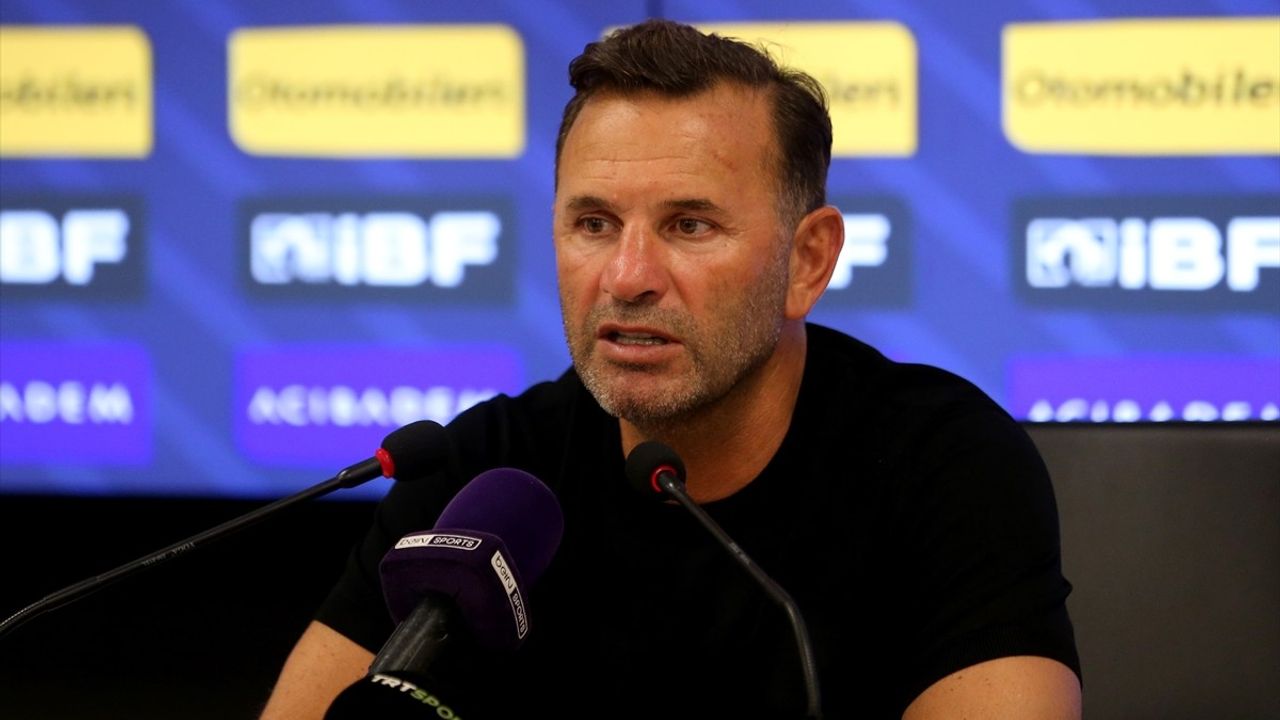 Okan Buruk: Kayserispor'u 4-0 yendik; transferin son günlerinde oyuncu satmayı düşünmüyoruz