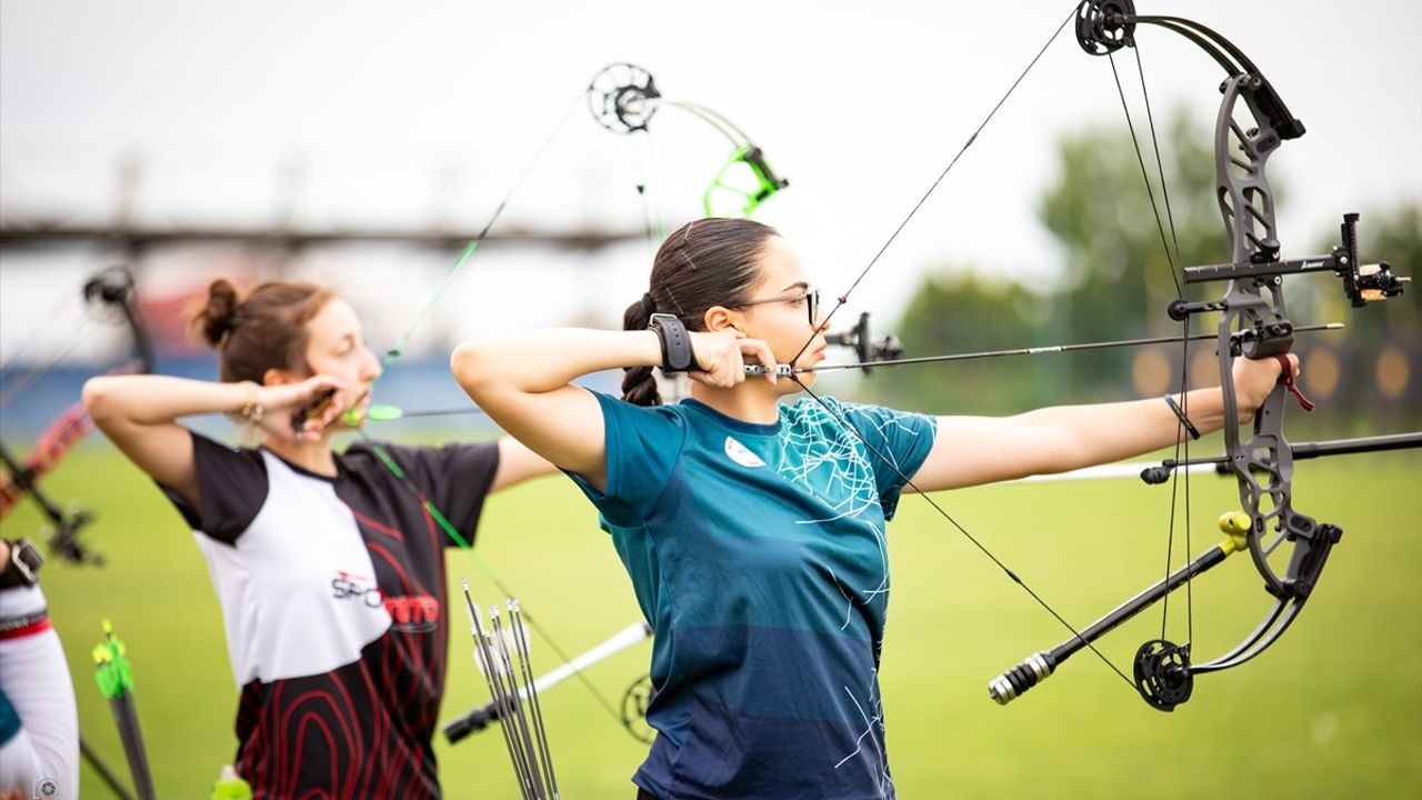 Okçuluk Türkiye Kupası'nın 3. Ayağı Samsun'da Devam Ediyor