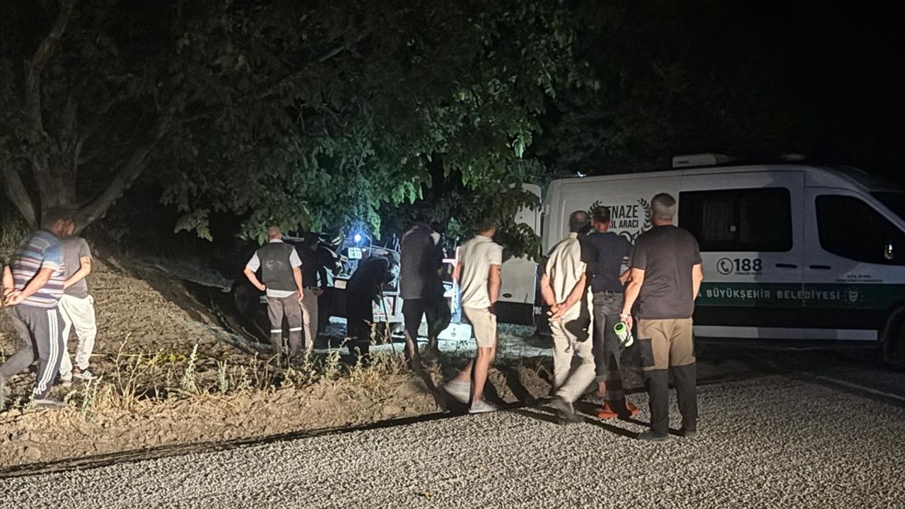 Orhangazi'de silahlı kavgada hayatını kaybeden Seyfi Baylar Narlıca Mezarlığı'na defnedildi