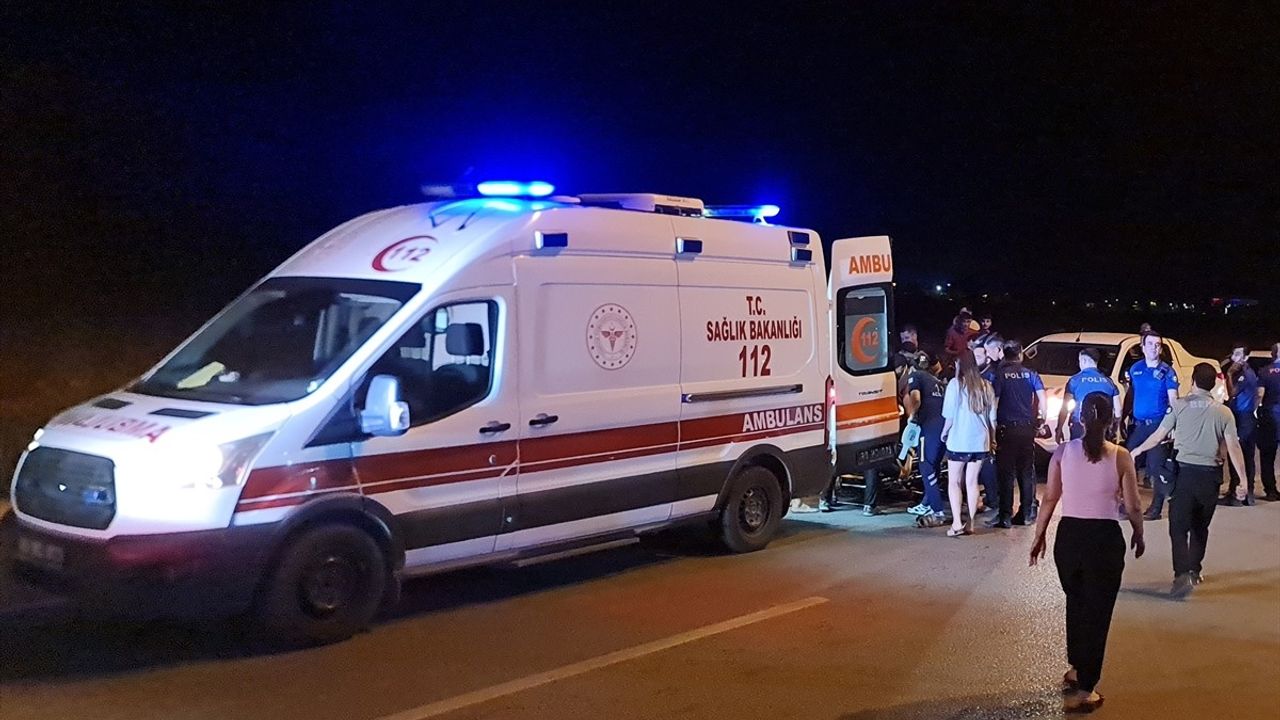 Osmaniye'de Devrilen Otomobil Kazasında 1 Kişi Hayatını Kaybetti, 1 Kişi Yaralandı