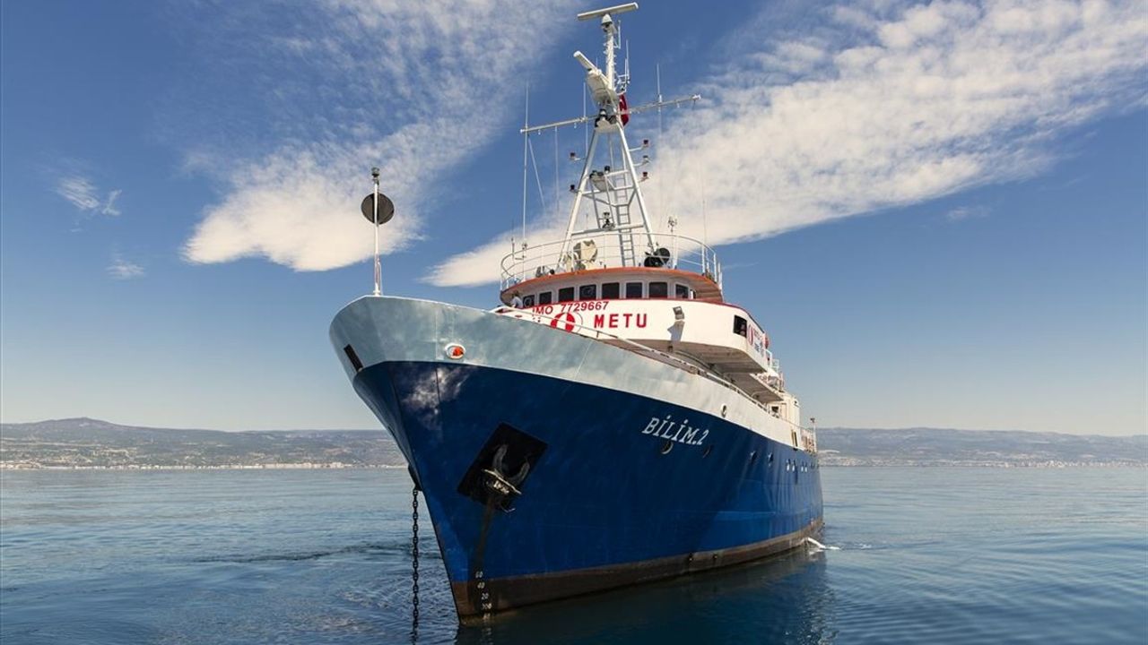 R/V Bilim-2, Yerli Uydu Takip Sistemiyle 45 Günlük Seferde İzlenecek