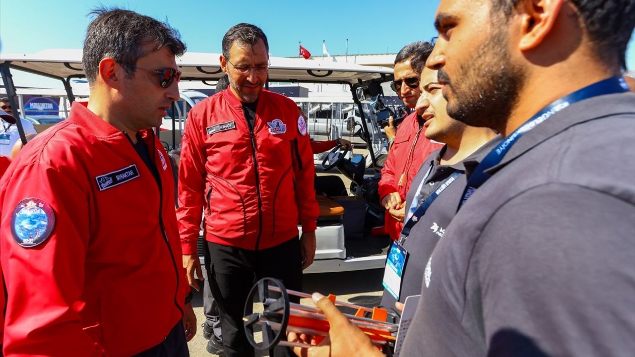 Roketsan, TEKNOFEST Mavi Vatan'da gençlerle deniz savunmasının geleceğini inşa ediyor