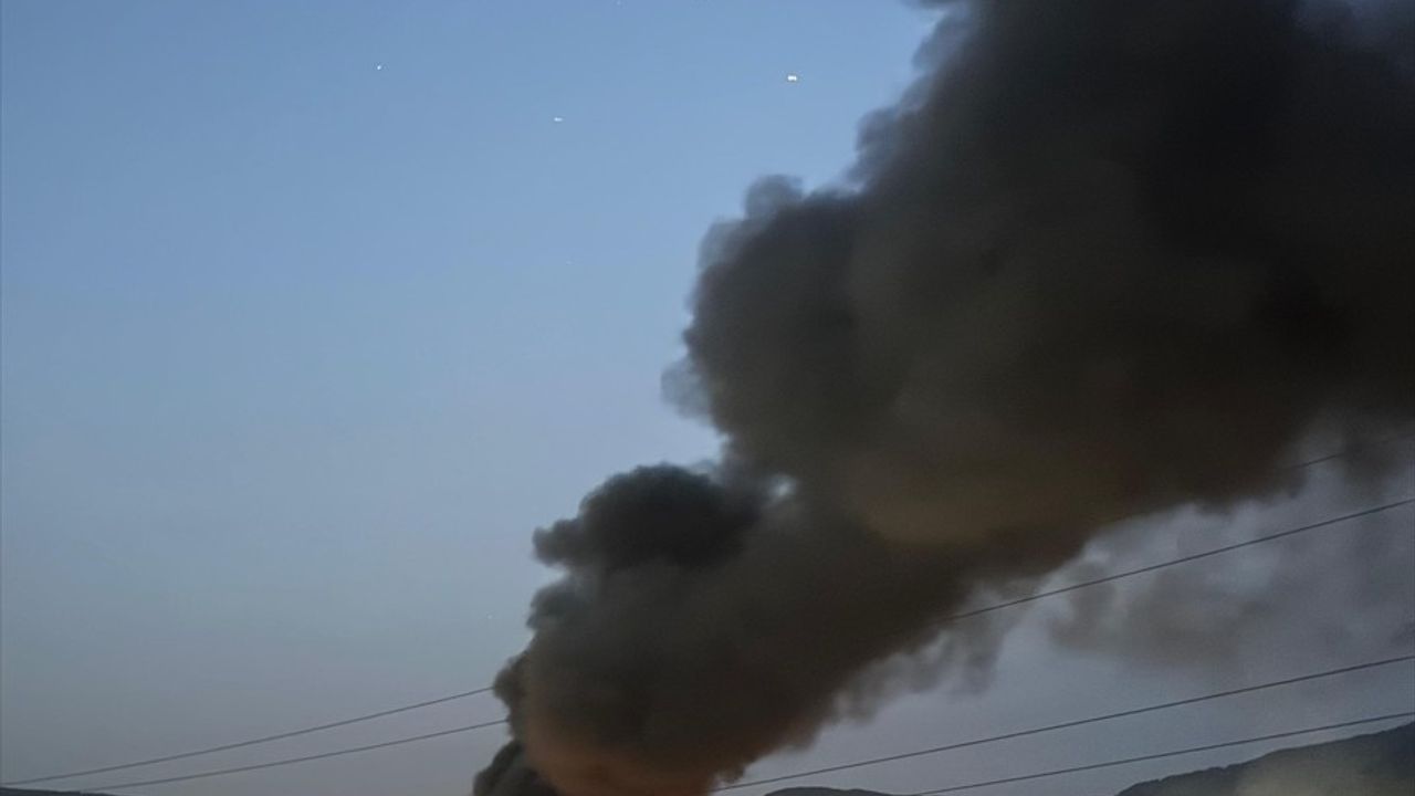 Sakarya Geyve'de boyahanede yangın — müdahale sürüyor