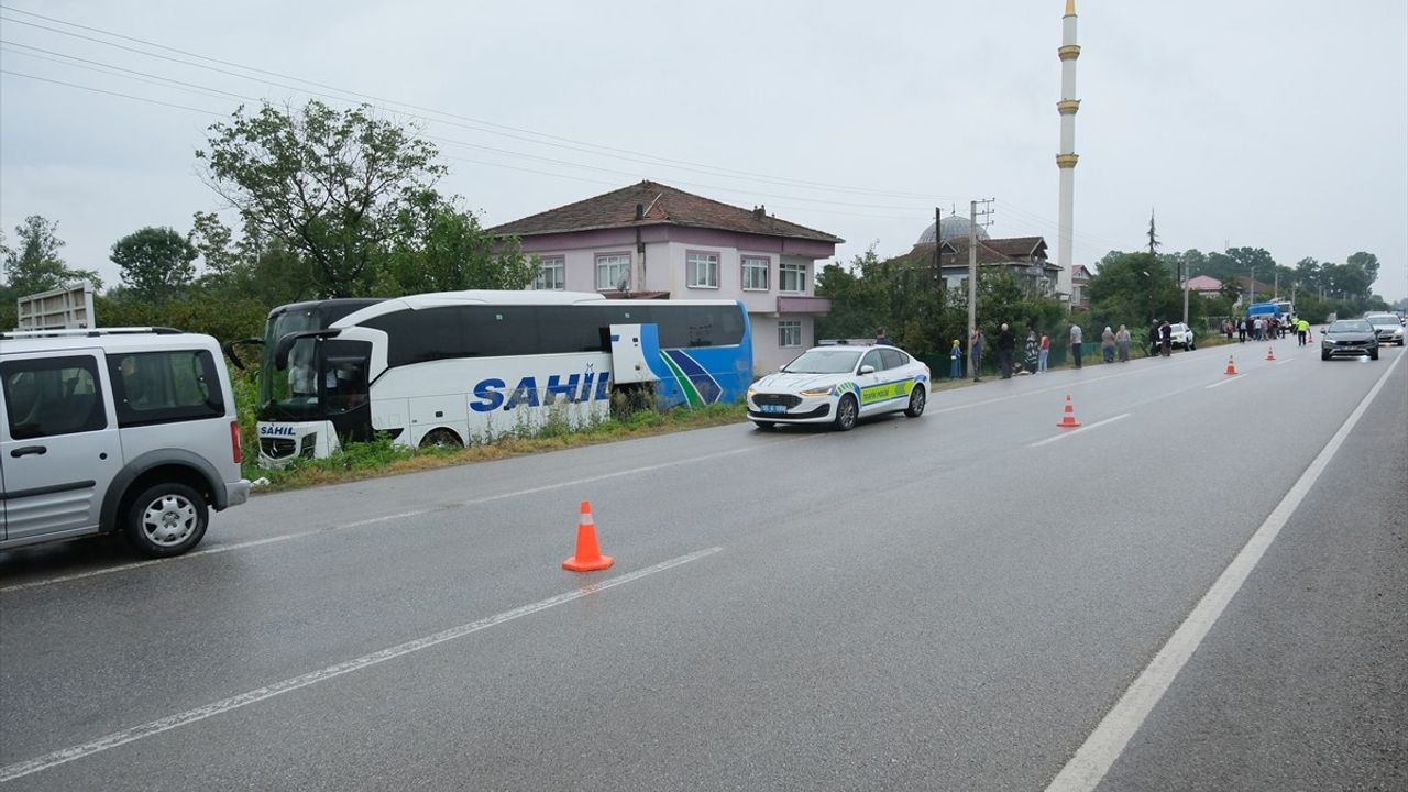 Samsun Terme'de yolcu otobüsünün çarpması sonucu ölü sayısı 2'ye yükseldi