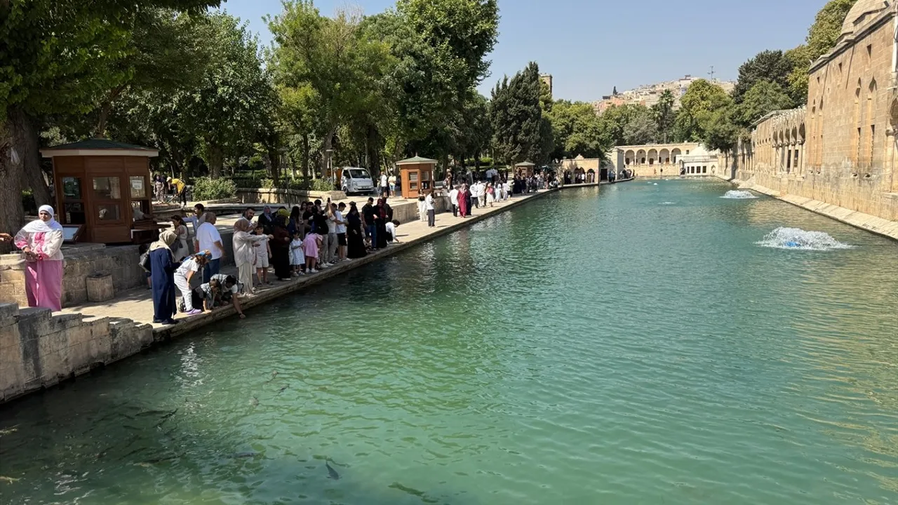 Şanlıurfa'da termometreler 47 dereceyi gösterdi