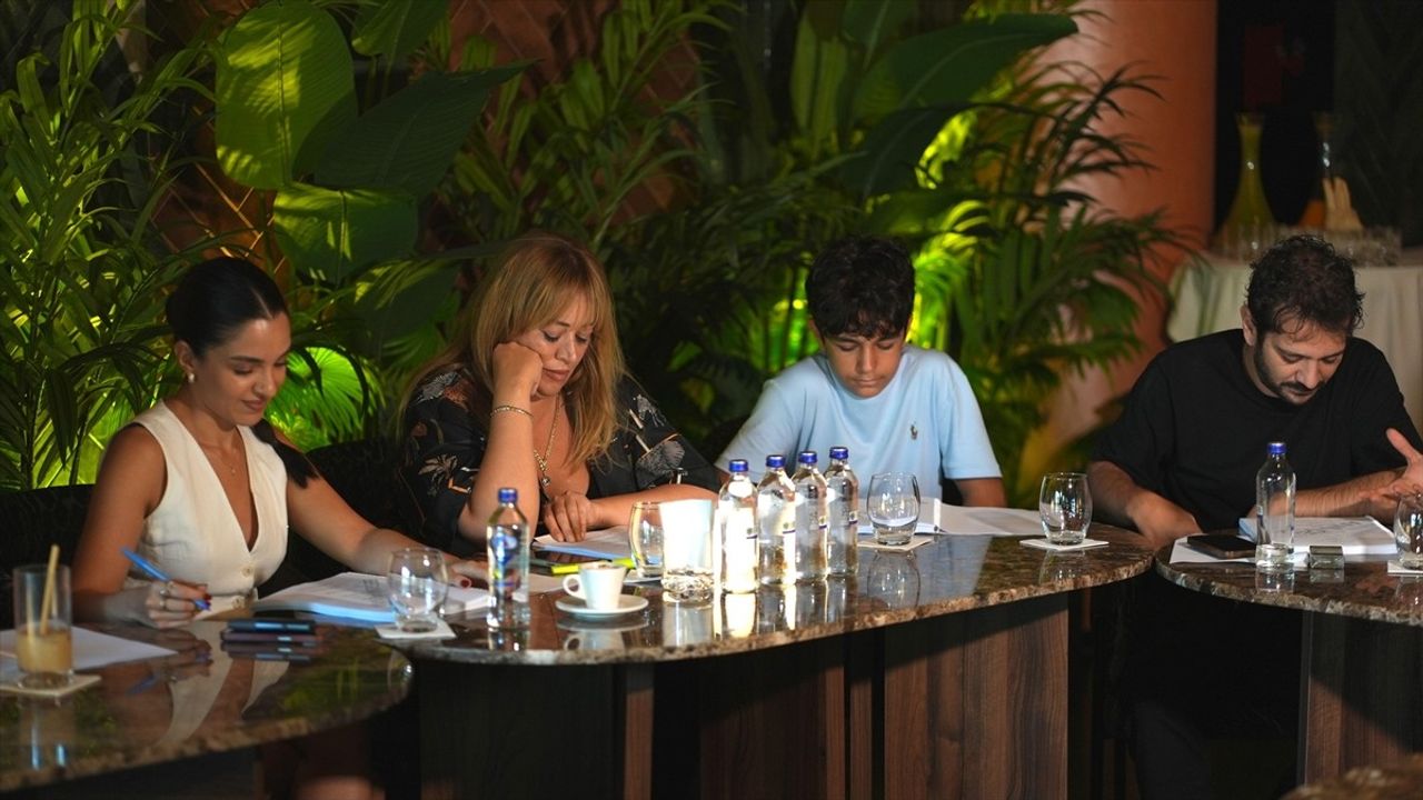 Semt Çocuğu Dizisinin Okuma Provası Gerçekleşti