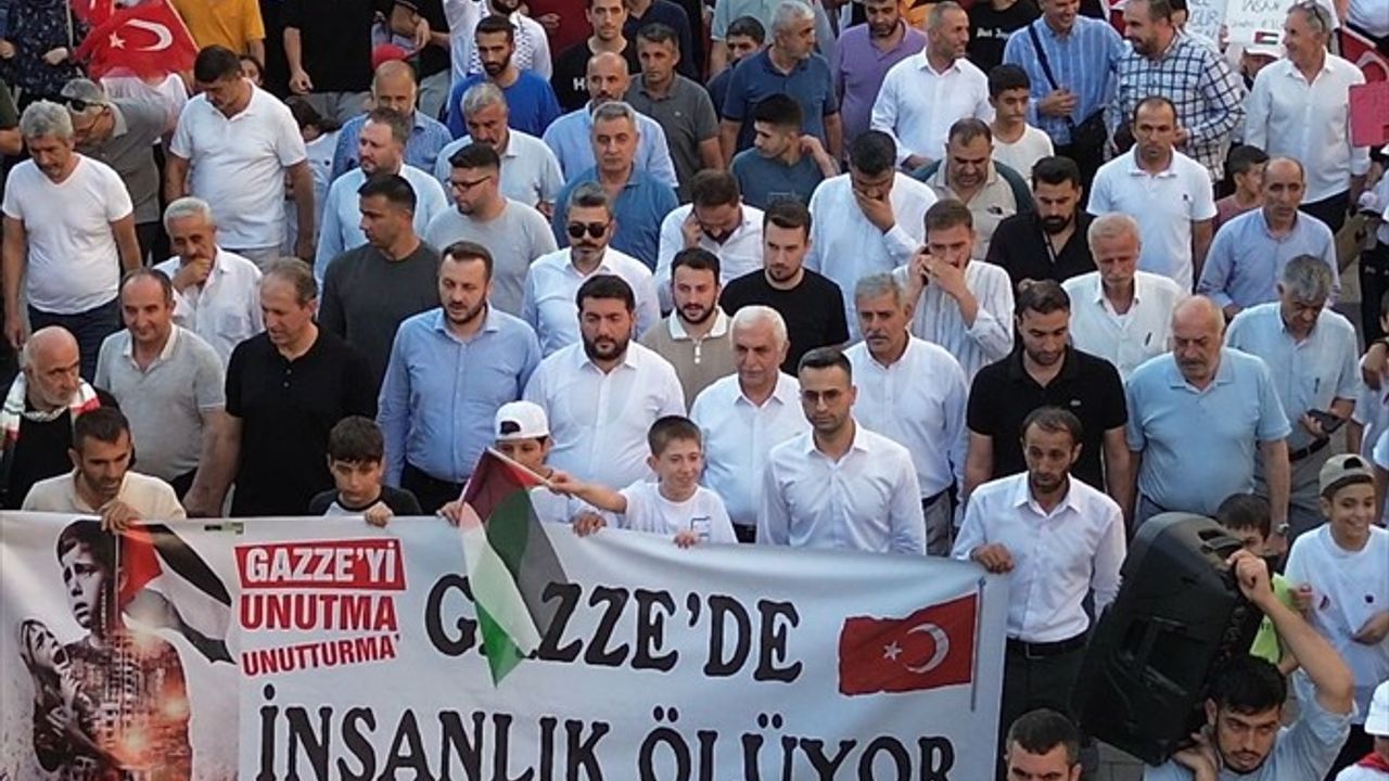 Siirt'te Gazze'ye Destek Yürüyüşü Düzenlendi