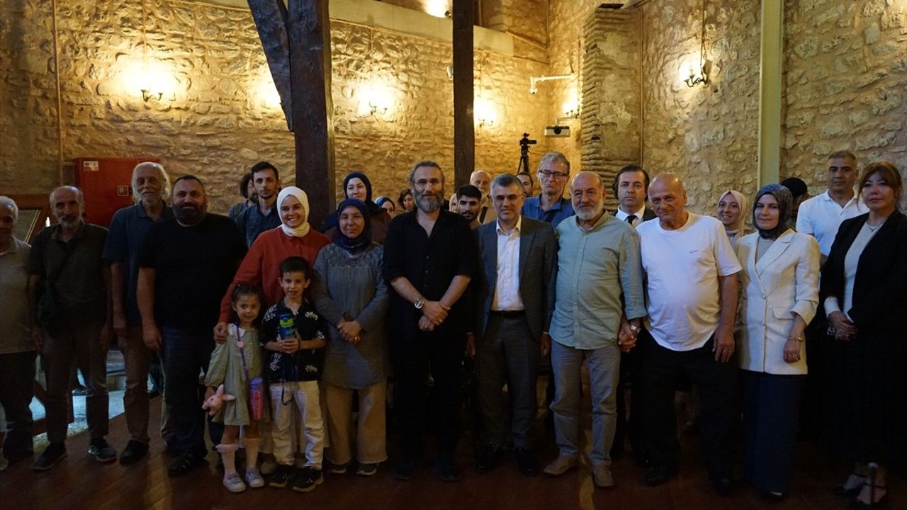 “Sinemada Milli Arayışlar” Panelinde Yücel Çakmaklı’nın Filmleri ve Mirası Tartışıldı