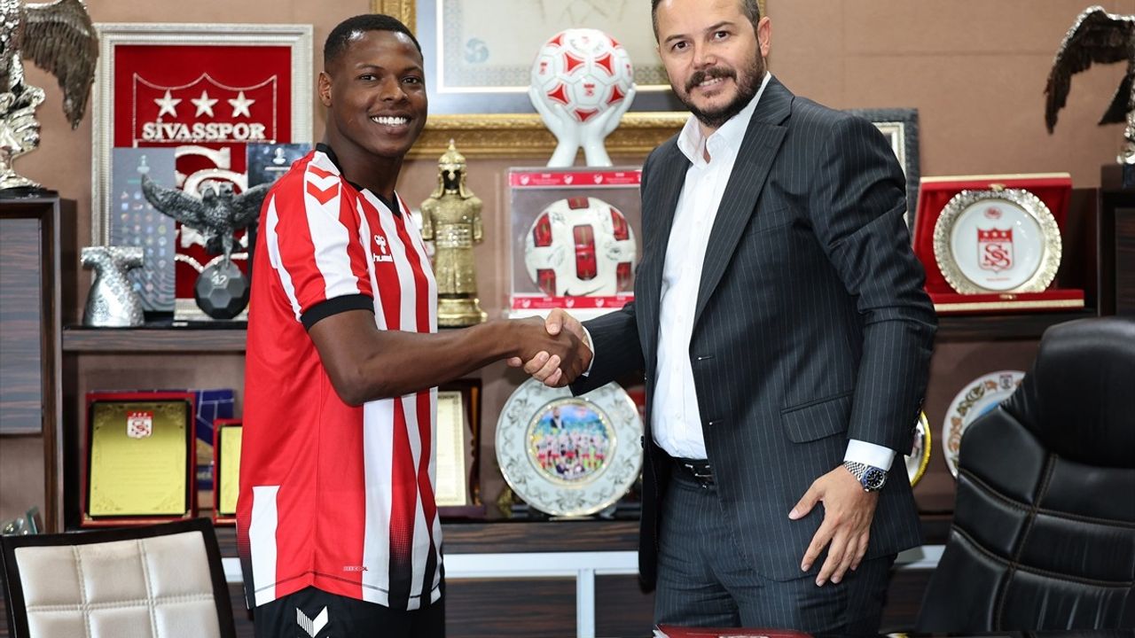 Sivasspor, Luan Campos ile Anlaştı