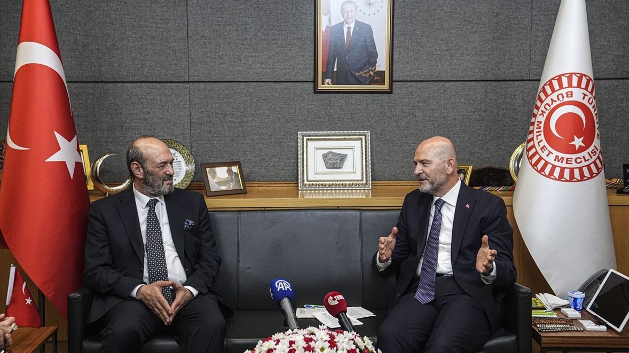 Soylu, İsrail'in Gazze'ye Yönelik Saldırılarını Kınadı