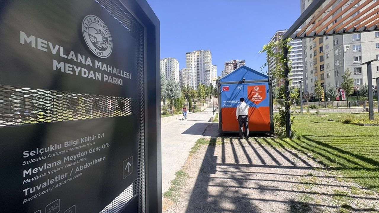 Talas Belediyesi parklara acil durum konteynerleri yerleştirdi