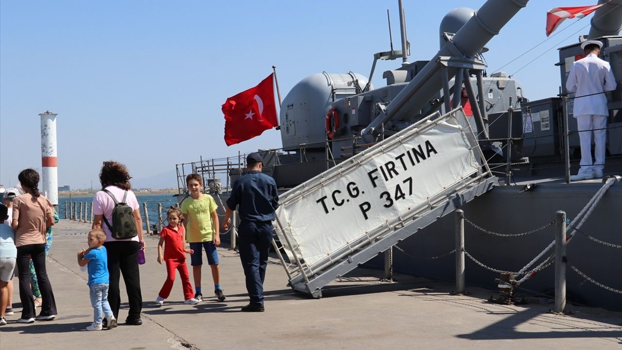 TCG Fırtına Hücumbotu 30 Ağustos Zafer Bayramı'nda İzmit Marina'da Ziyarete Açıldı