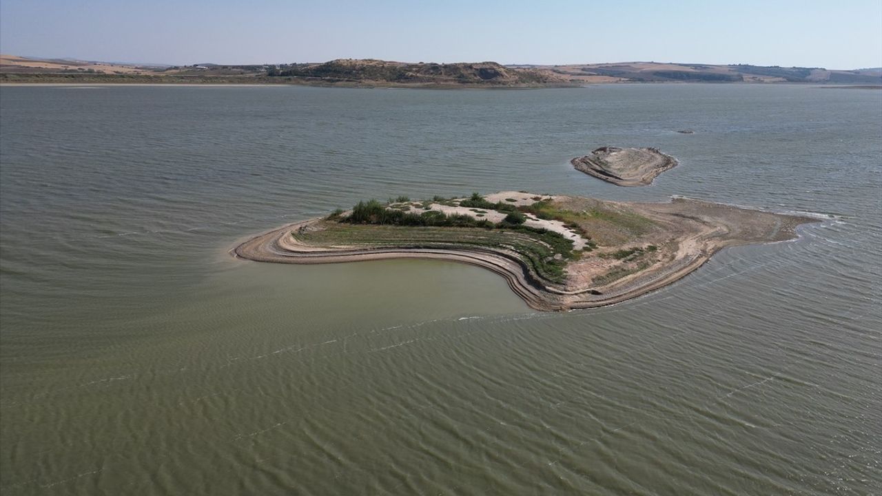 Tekirdağ'da Karaiğdemir Barajı'nın su seviyesi yüzde 5'e geriledi