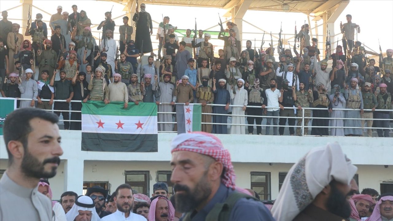 Tel Abyad'da Beggara Aşireti PKK/YPG'ye Karşı Toplu Direniş Çağrısı