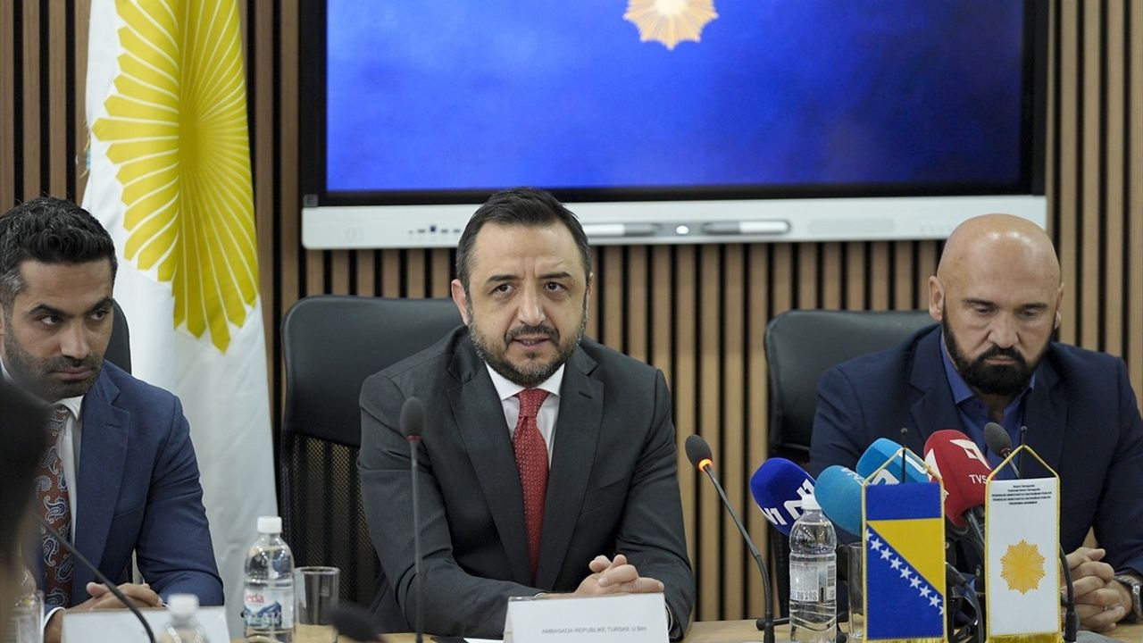 TİKA, Bosna Hersek'te 'Aile İçi ve Kadına Karşı Şiddetle Mücadele Eğitimi' Düzenledi