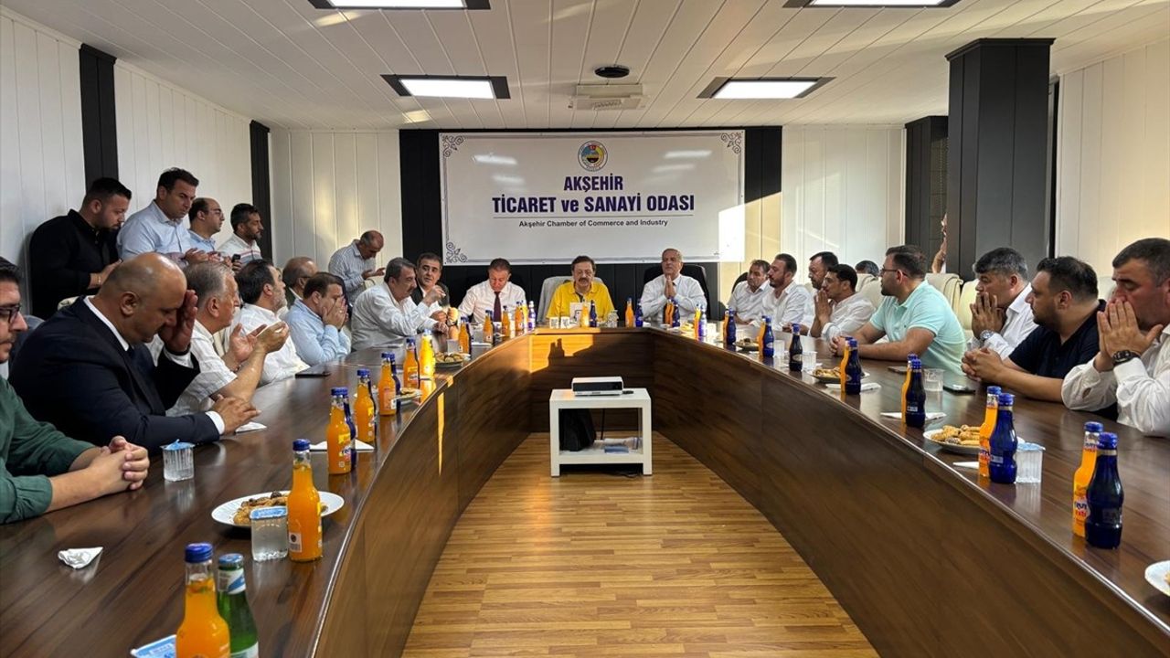 TOBB Başkanı Rifat Hisarcıklıoğlu, Mustafa Doğru için taziye ziyareti gerçekleştirdi