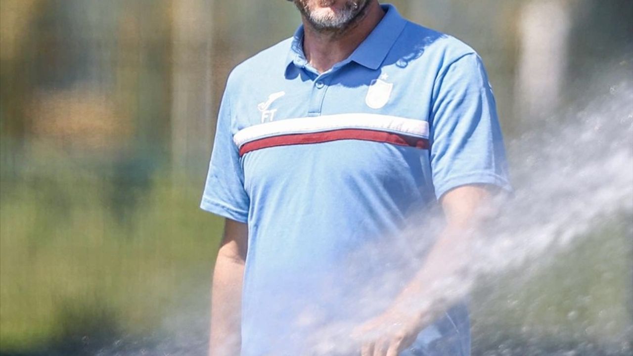 Trabzonspor, Kasımpaşa maçı için İstanbul'a gitti