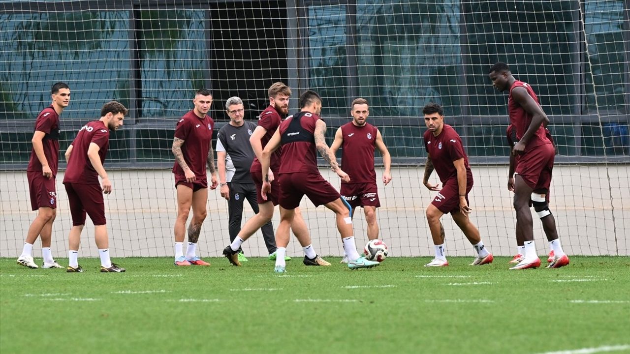 Trabzonspor, Samsunspor Maçı Hazırlıklarını Mehmet Ali Yılmaz Tesisleri'nde Sürdürdü