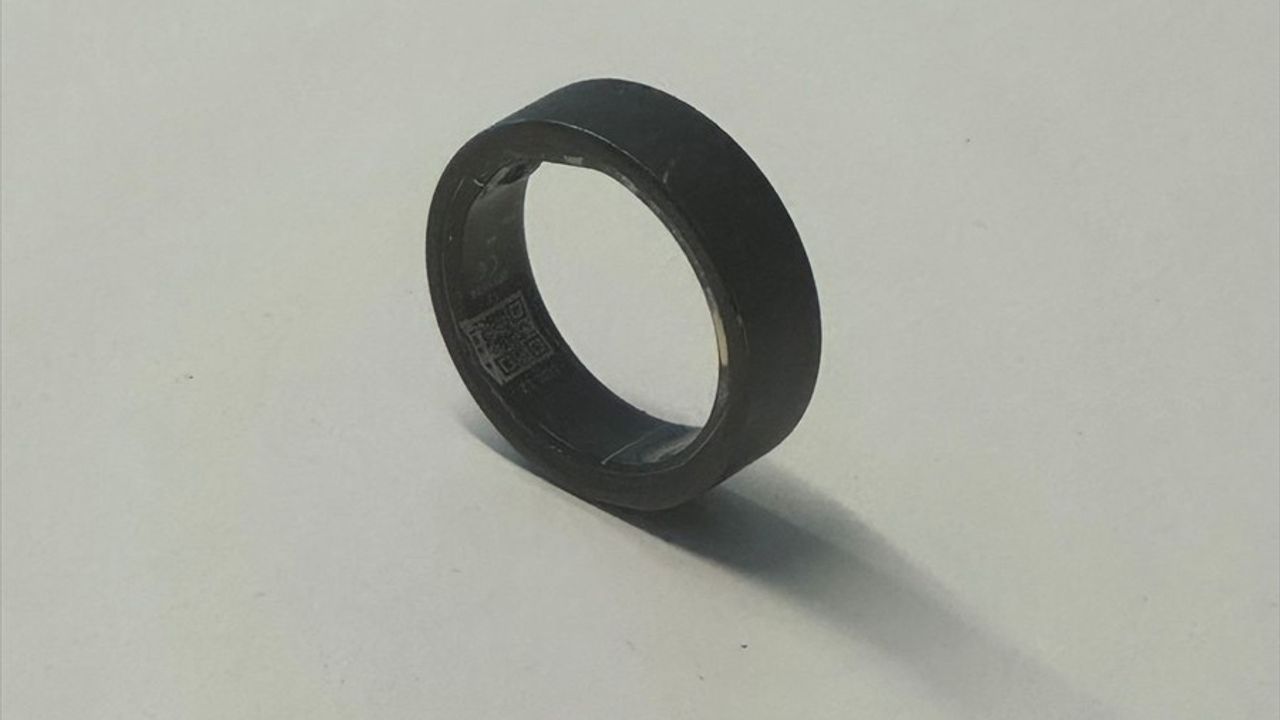 Türk Girişimcinin Akıllı Sağlık Yüzüğü ABD, Almanya ve İngiltere'ye İhraç Ediliyor