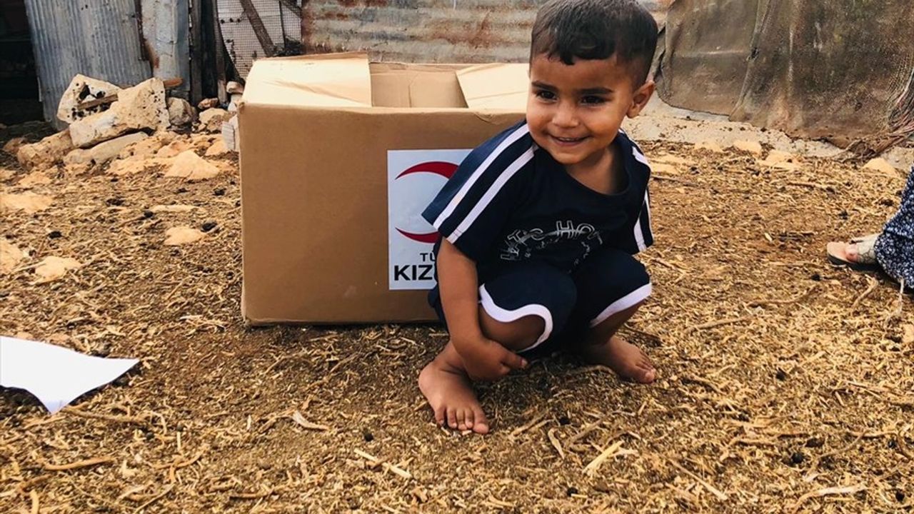 Türk Kızılay Batı Şeria'ya 1200 Gıda Kolisi Gönderdi