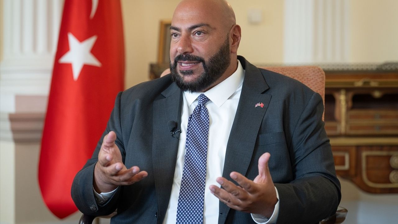 Türkiye ile Birleşik Krallık Arasındaki Modern Ticaret Anlaşması Örnek Teşkil Ediyor