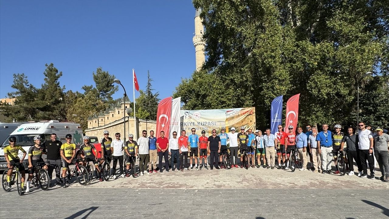 Türkiye Kupası 6. Etap Puanlı Yol Yarışları Karaman'da Gerçekleştirildi