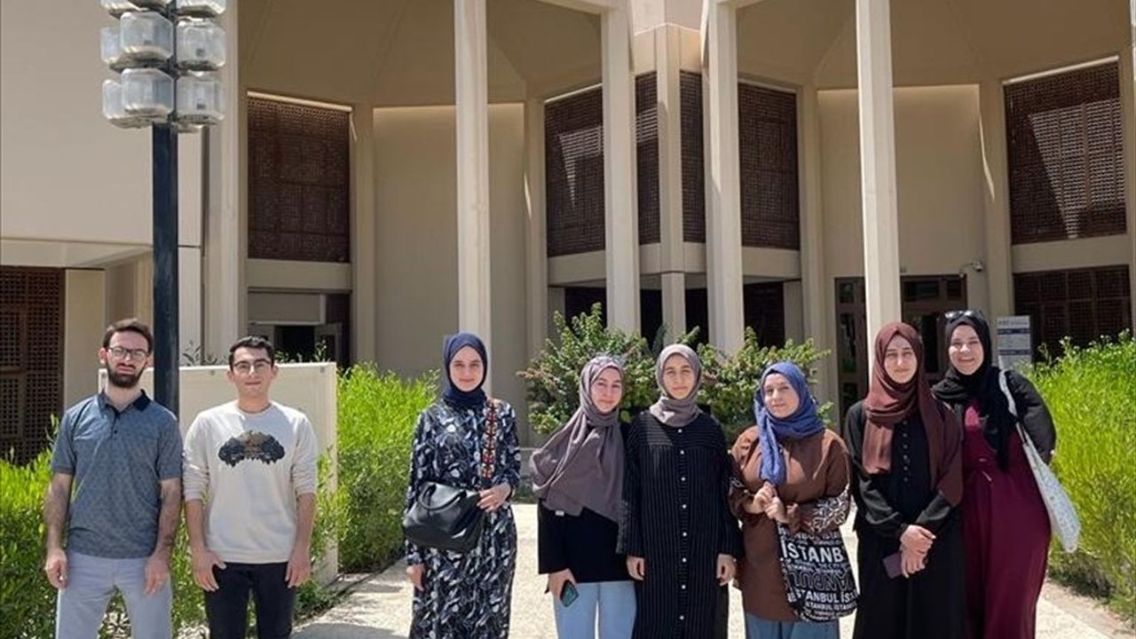 Türkiye Maarif Vakfı ve Katar Üniversitesi 30 Türk Öğrenciye 4 Yıl Tam Burs Sağlayacak