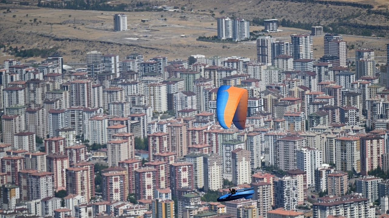 Türkiye Yamaç Paraşütü Şampiyonası, Kayseri'de Başladı