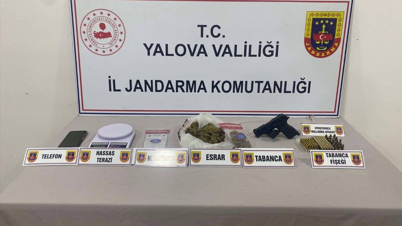 Yalova'da jandarma operasyonlarında 2 şüpheli tutuklandı