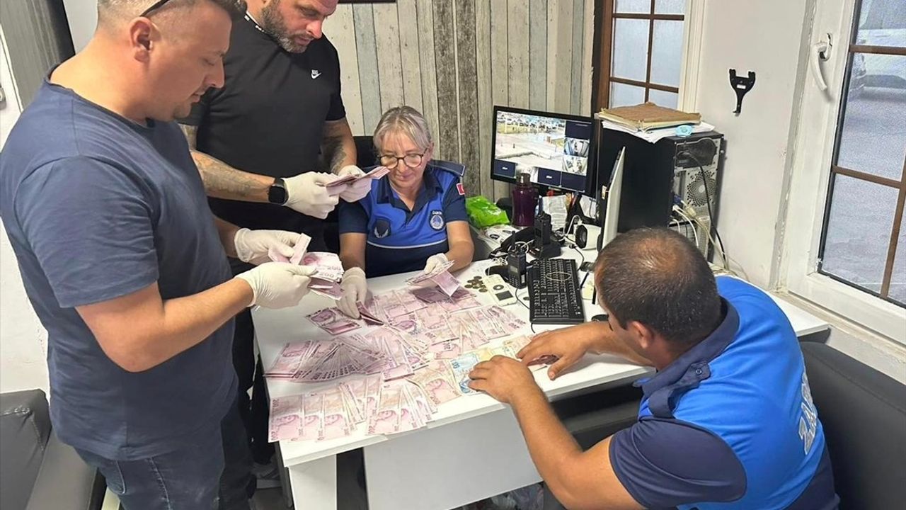 Yalova'da zabıta denetiminde yakalanan dilencinin üzerinden 45 bin lira çıktı