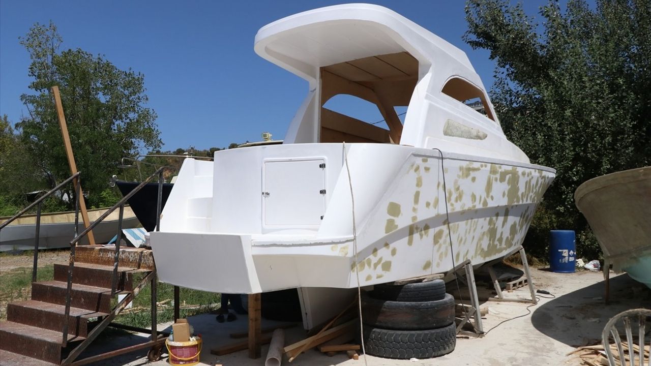 Yalova Üniversitesi'nden istihdam garantili Fiber Tekne İmalatı ve Kompozit Kalıp Teknolojileri Programı — 30 öğrenci alınacak