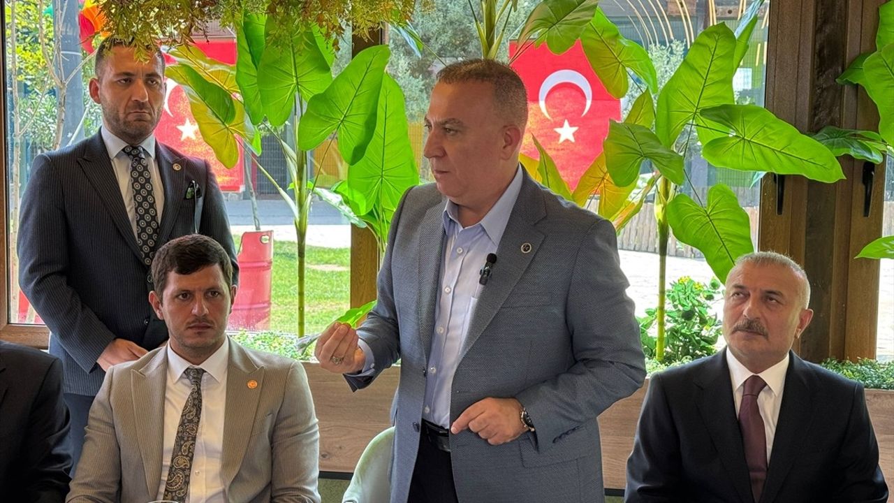Yönter: İstanbul'da rüşvet ve yolsuzluk iddiaları, Beykoz'da muhtarlarla buluştu