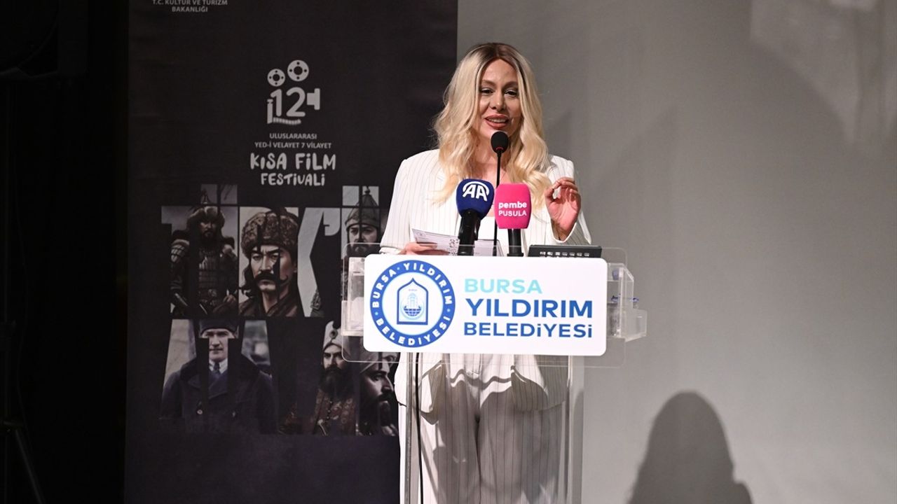 12. Uluslararası Yed-i Velayet 7 Vilayet Kısa Film Festivali Bursa'da Açılış Galası Yaptı