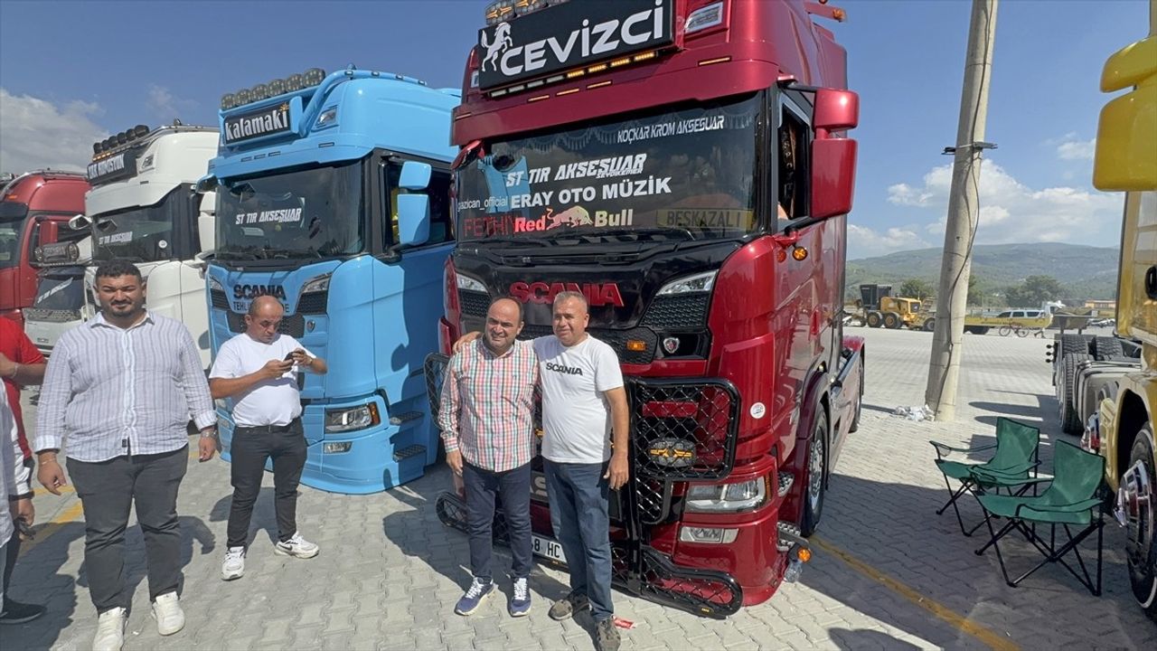 700 Modifiye Araç Muğla Seydikemer'de Bir Araya Geldi