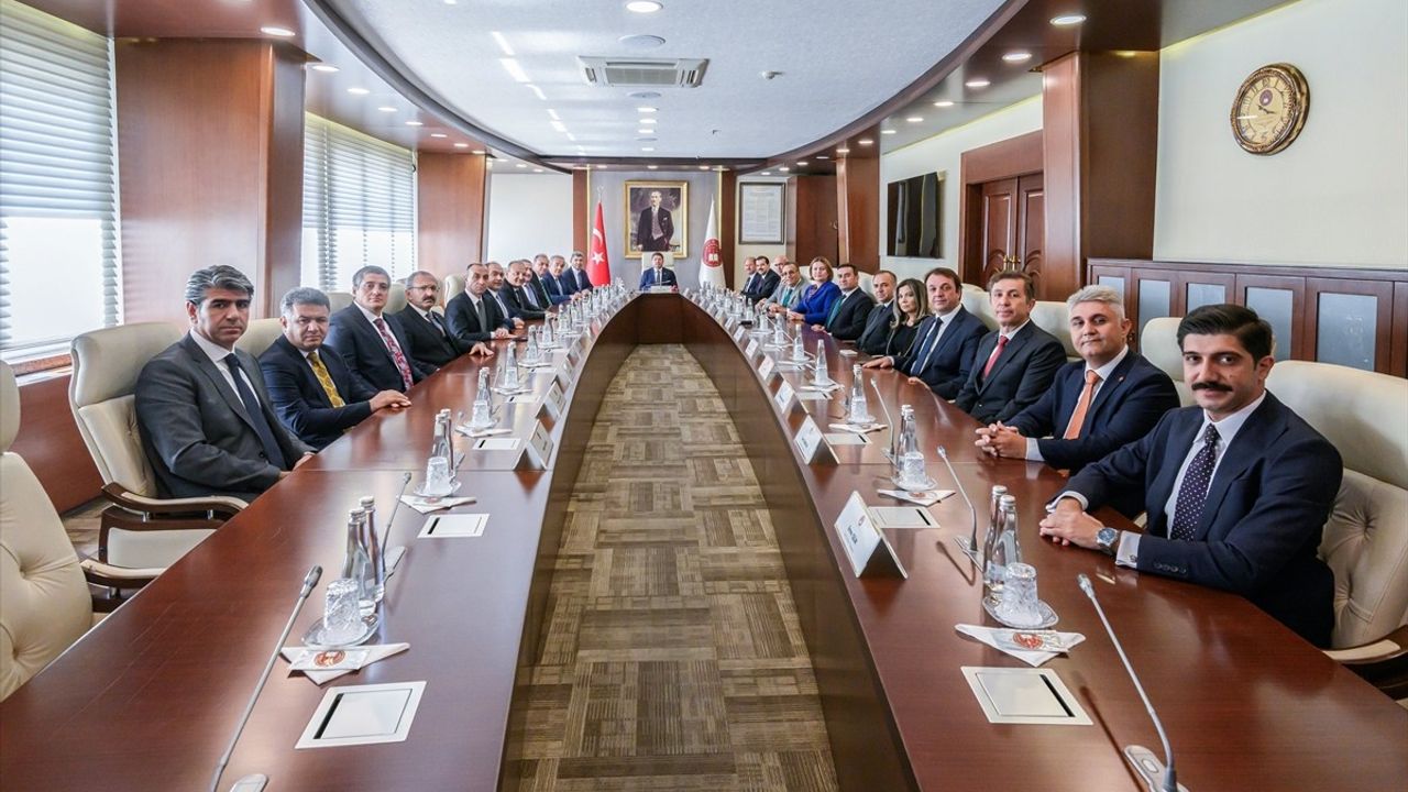 Adalet Bakanı Yılmaz Tunç HSK toplantısında yargı reformu hedeflerini değerlendirdi