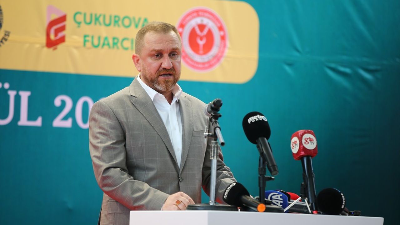 Adana'da 4. Tesbih ve Doğal Taşlar Fuarı TÜYAP'ta açıldı