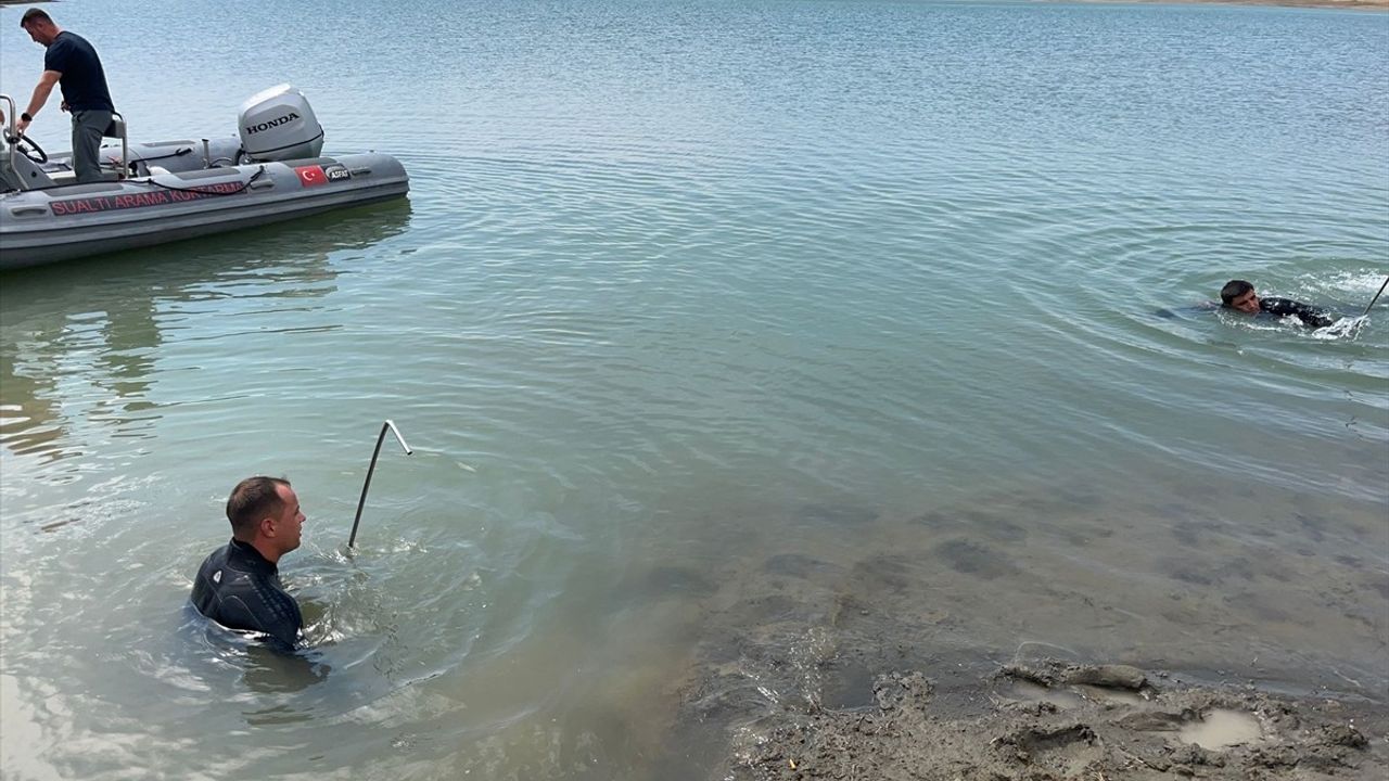Ağrı'da Kayıp 14 Yaşındaki Yunus Kerici İçin Arama Çalışması Başlatıldı