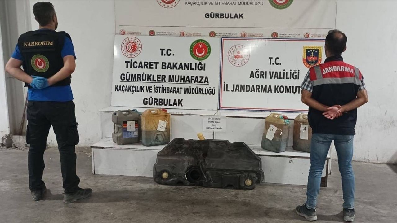 Ağrı'da tırın yakıt deposunda 56 litre 112 mililitre sentetik uyuşturucu ele geçirildi