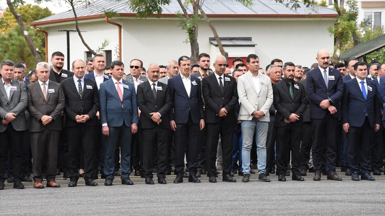 Aksaray'da trafik kazasında 2 jandarma şehit oldu, 1 sivil hayatını kaybetti