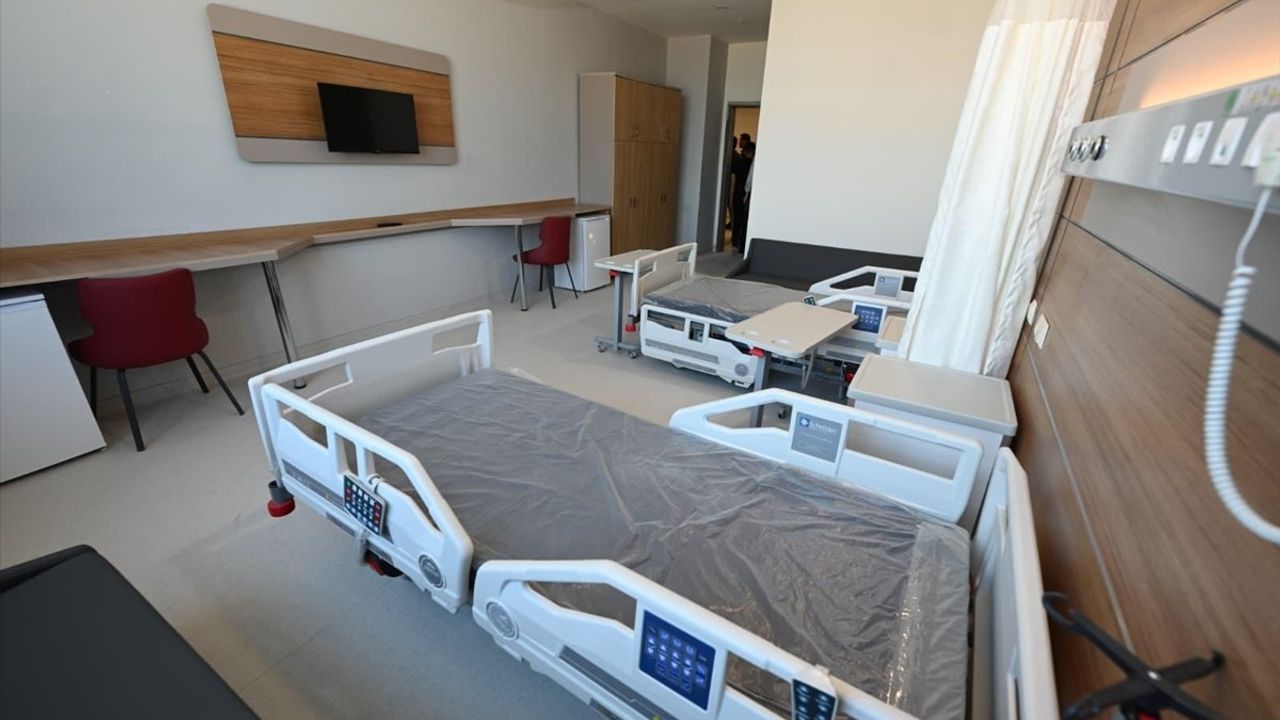 Ali Osman Sönmez Onkoloji Hastanesi inşaatı hızlandırıldı; hedef yıl sonu teslimi