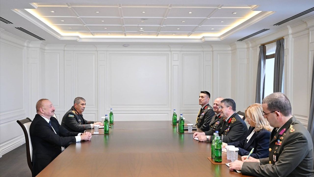Aliyev, Orgeneral Selçuk Bayraktaroğlu'nu Şuşa'da kabul etti: Türkiye-Azerbaycan askeri işbirliği ele alındı